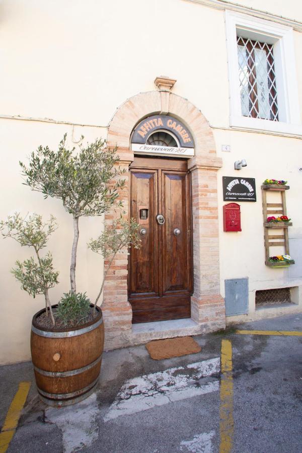 Affittacamere Carnevali Mj Loreto Exterior photo